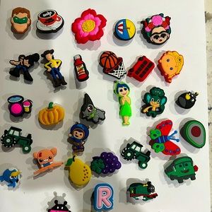 Set of 35 Croc Charms